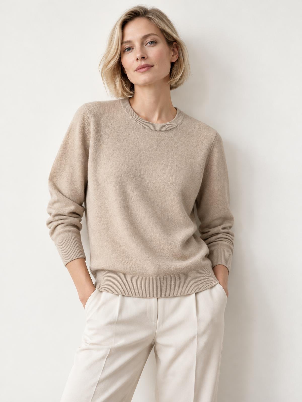 Casa Ferrante Fine Silk Knit worn by a model